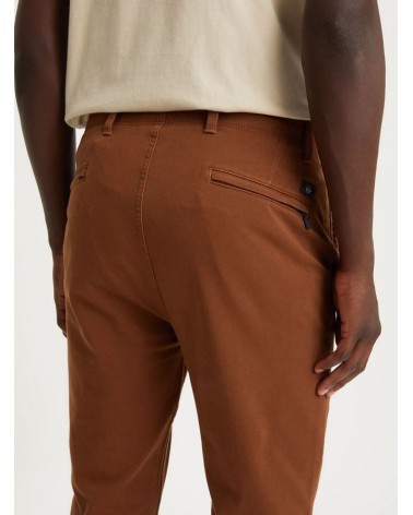 PANTALÓN CHINO SKINNY FIT DOCKERS HOMBRE