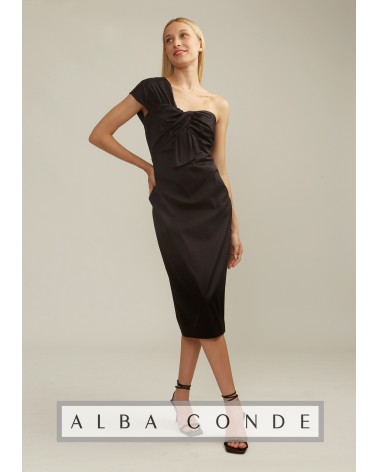 VESTIDO RECTO CON ESCOTE ASIMÉTRICO Y BOLSILLOS ALBA CONDE