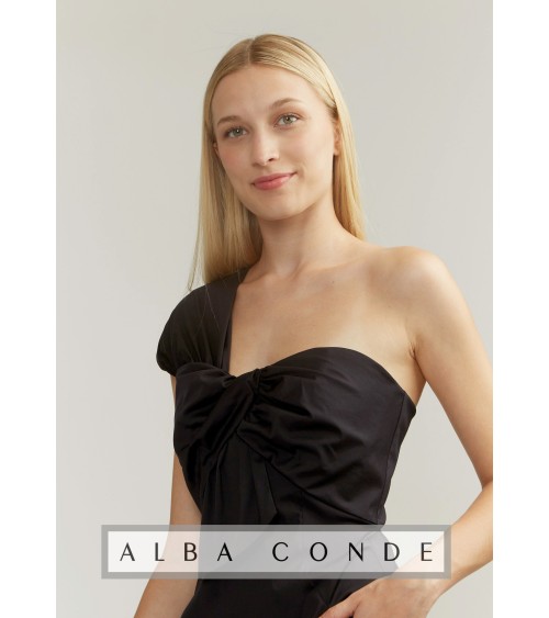 VESTIDO RECTO CON ESCOTE ASIMÉTRICO Y BOLSILLOS ALBA CONDE