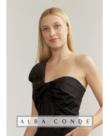 VESTIDO RECTO CON ESCOTE ASIMÉTRICO Y BOLSILLOS ALBA CONDE