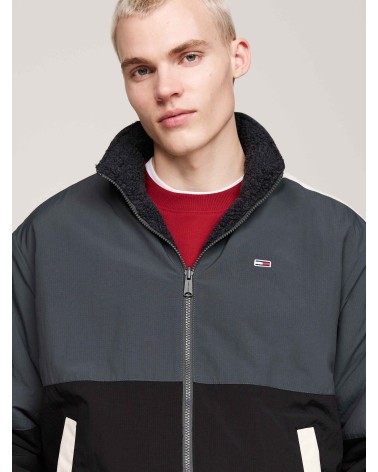 CAZADORA REVERSIBLE CON BORREGUILLO Y CAPUCHA PLEGABLE TOMMY JEANS