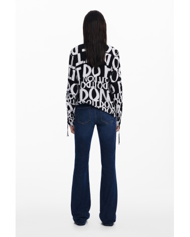 BLUSA DIONE ESTAMPADO LETRAS DESIGUAL