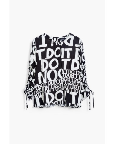 BLUSA DIONE ESTAMPADO LETRAS DESIGUAL