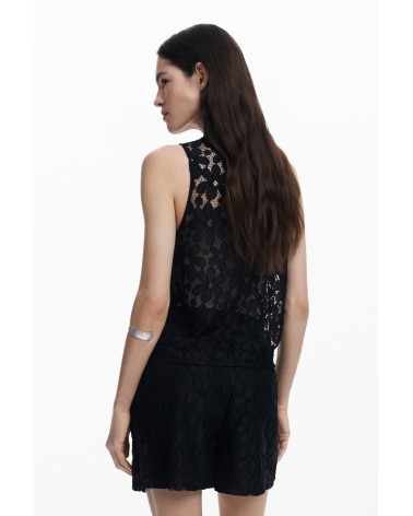 BLUSA TÁNATOS TROQUELADA DESIGUAL