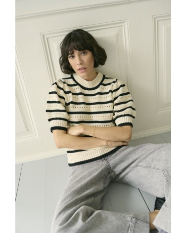 JERSEY KAEVELYN  DE MANGA CORTA CON CALADO KAFFE
