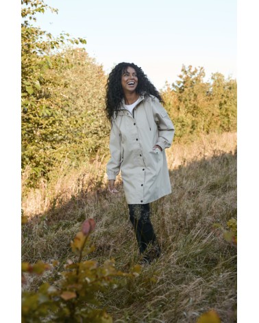 PARKA KAENNIE CON CANESÚ DE KAFFE