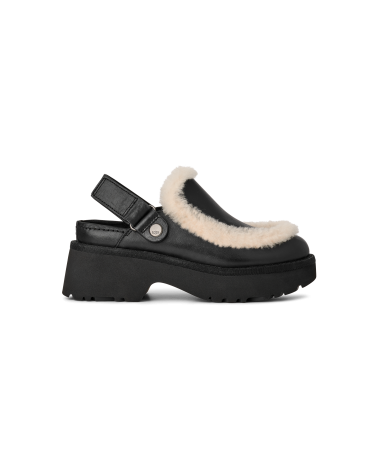 ZUECOS NEW HEIGHTS ESMEE CLOG DE PIEL UGG
