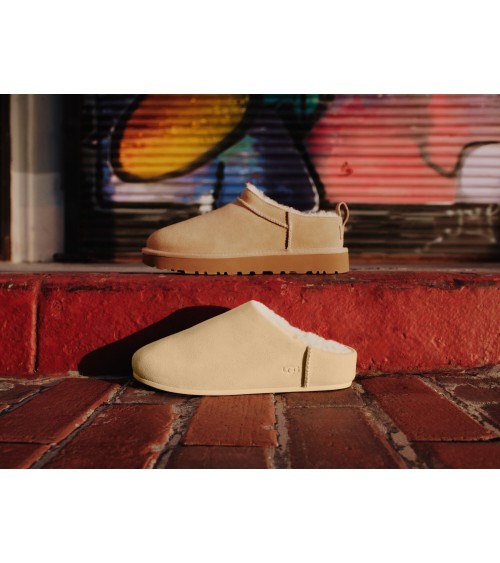 ZUECOS CLASSIC MICRO UGG
