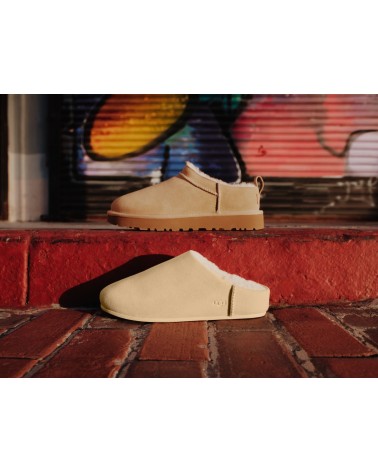 ZUECOS CLASSIC MICRO UGG