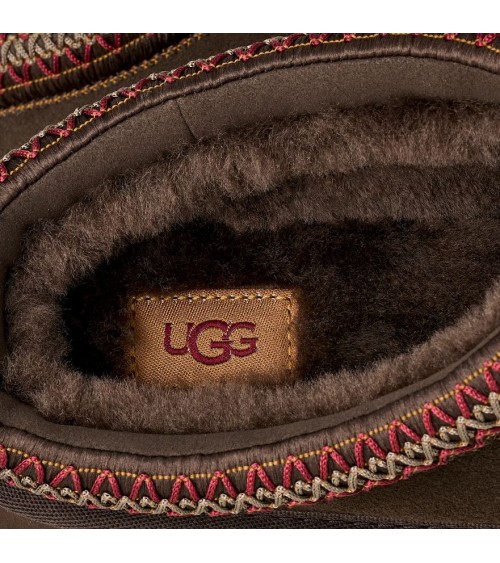 ZUECOS TAZZ II UGG