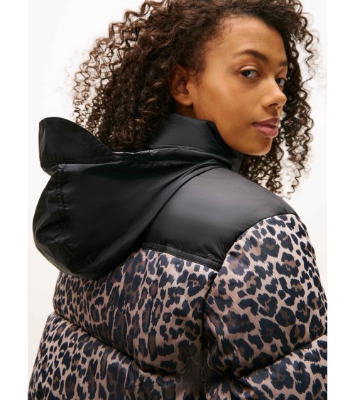 CAZADORA CROPPED ACOLCHADA ANIMAL PRINT TOMMY JEANS