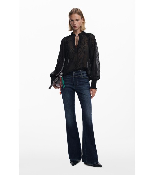 BLUSA FLOKI TRANSPARENTE DESIGUAL