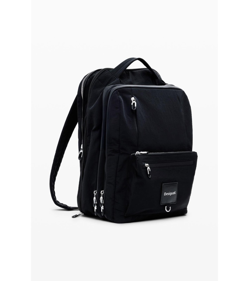 MOCHILA DE VIAJE DESIGUAL