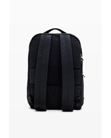 MOCHILA DE VIAJE DESIGUAL