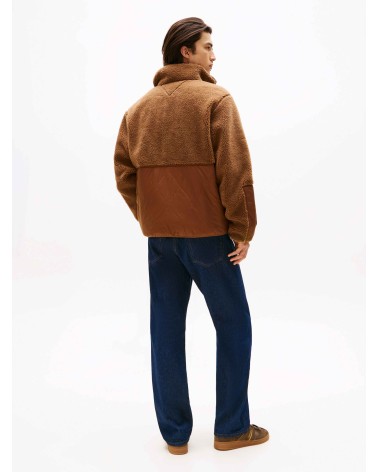 CHAQUETA DE BORREGUILLO Y ACOLCHADA TOMMY JEANS