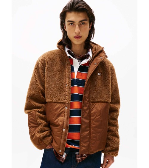 CHAQUETA DE BORREGUILLO Y ACOLCHADA TOMMY JEANS