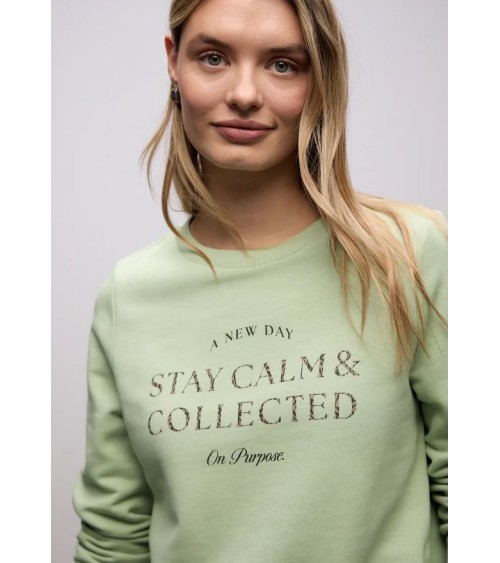 SUDADERA CON CORDON Y LETRAS ANIMAL PRINT STREET ONE