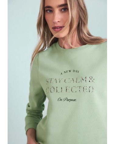 SUDADERA CON CORDON Y LETRAS ANIMAL PRINT STREET ONE