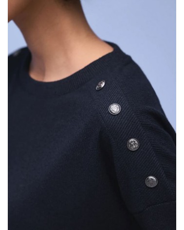 CAMISETA CON BOTONES EN HOMBROS STREET ONE