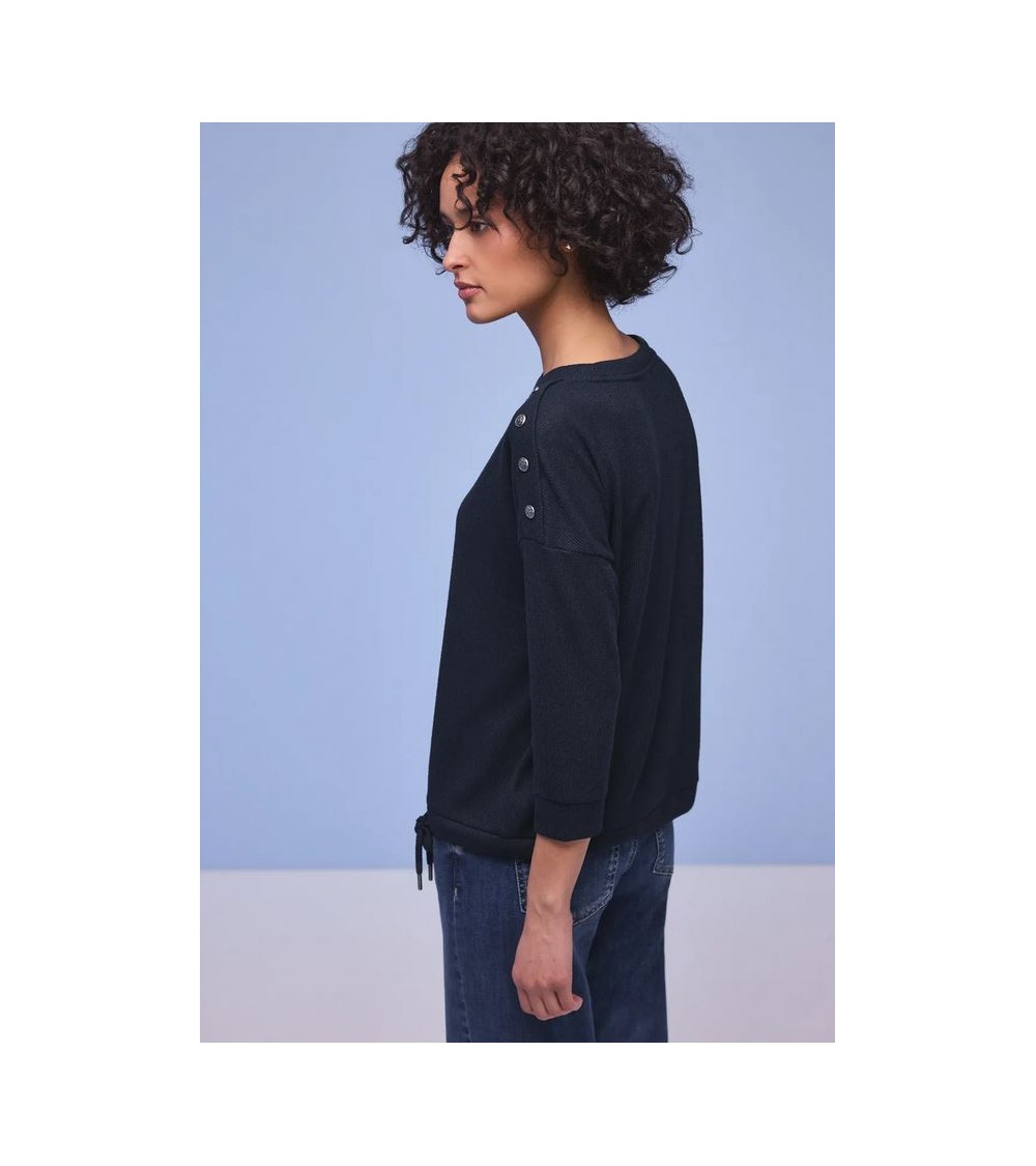 CAMISETA CON BOTONES EN HOMBROS STREET ONE