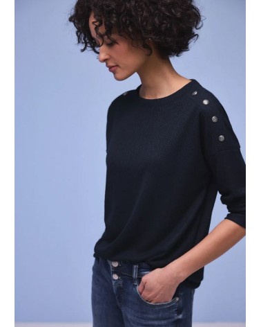 CAMISETA CON BOTONES EN HOMBROS STREET ONE
