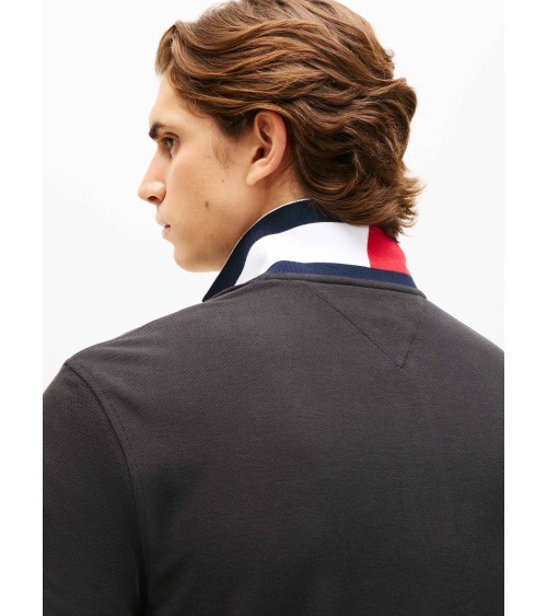 POLO CON RIBETE EN CUELLO Y MANGAS A CONTRASTE TOMMY HILFIGER