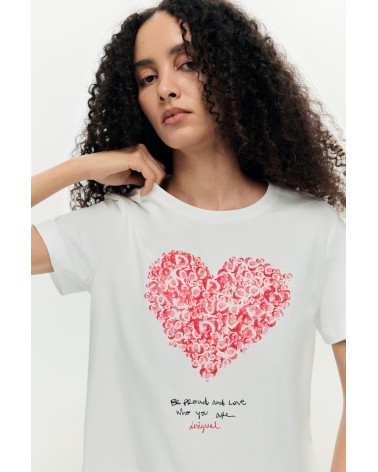 CAMISETA CORAZÓN DESIGUAL