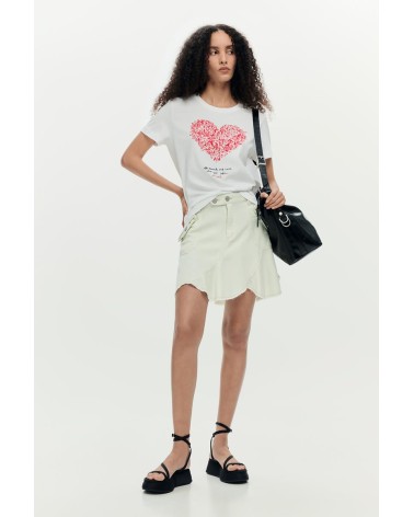 CAMISETA CORAZÓN DESIGUAL
