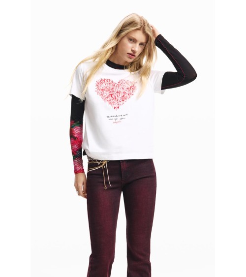 CAMISETA CORAZÓN DESIGUAL