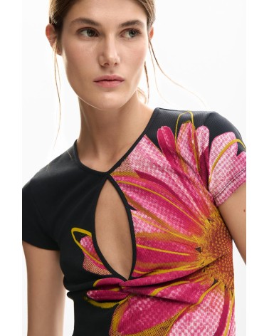 CAMISETA DUBLIN ACANALADA DESIGUAL