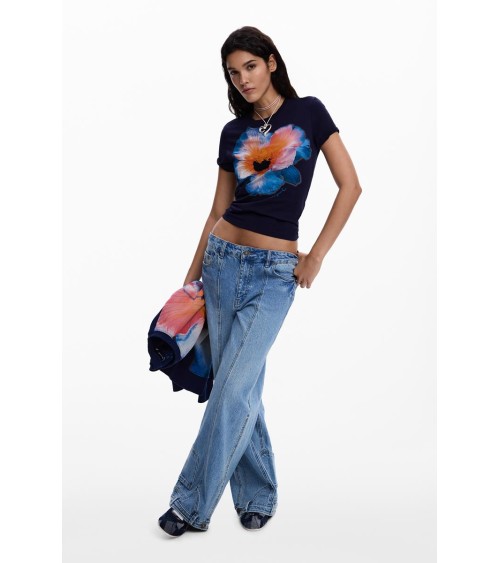 CAMISETA ESTOCOLMO DESIGUAL