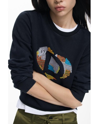 SUDADERA CHARLOTTE CON ABALORIOS DESIGUAL