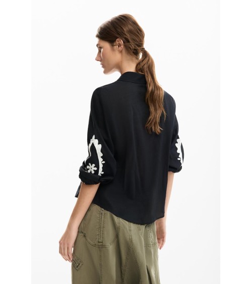 CAMISA FLORA DESIGUAL