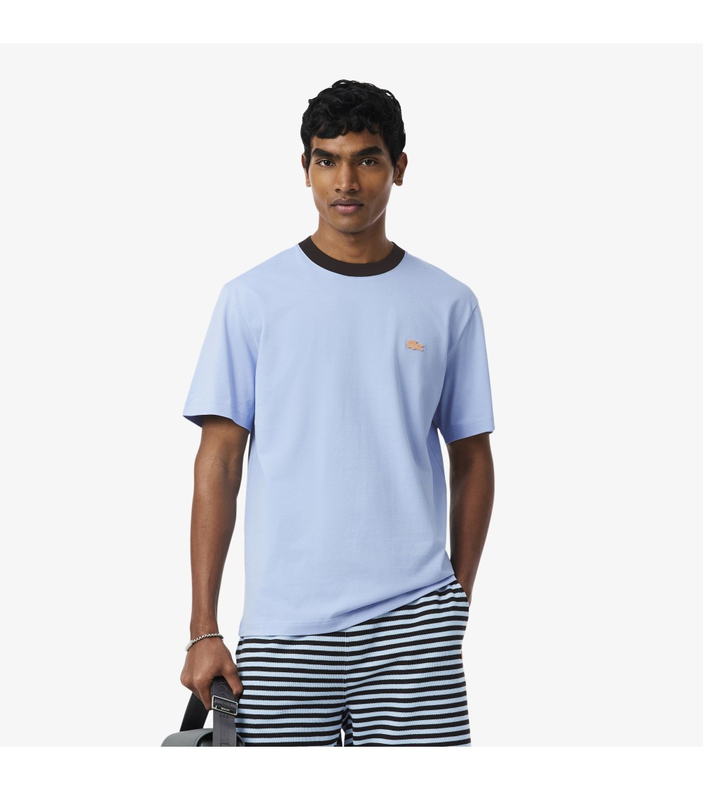 CAMISETA CUELLO Y LOGO A CONTRASTE LACOSTE