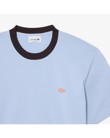 CAMISETA CUELLO Y LOGO A CONTRASTE LACOSTE