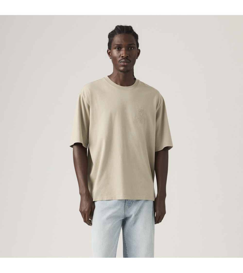 CAMISETA OVERSIZE BORDADO PECHO LEVI´S
