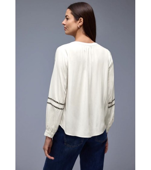 BLUSA FLUIDA CON DETALLES ANIMAL PRINT DE STREET ONE