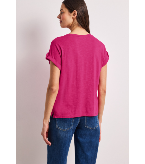 CAMISETA BÁSICA CON BOTÓN EN MANGA STREET ONE