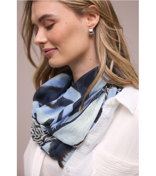 FULAR ESTAMPADO STREET ONE