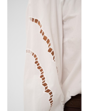BLUSA ROXY CON MANGAS CALADAS DE KAFFE