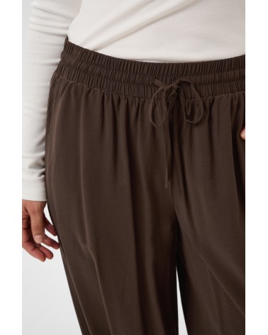 PANTALÓN BOMBACHO CON GOMA KAFFE