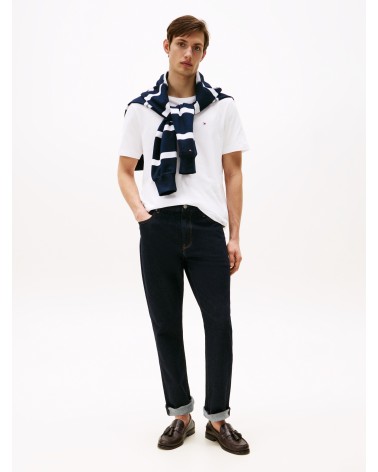 CAMISETA BÁSICA REGULAR FIT TOMMY HILFIGER