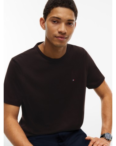 CAMISETA BÁSICA MARRÓN REGULAR FIT DE TOMMY HILFIGER