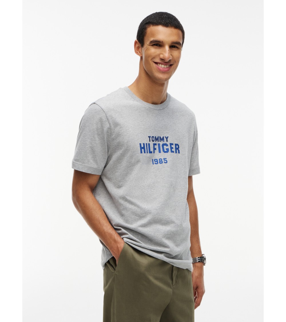 CAMISETA GRIS VIGORÉ DE TOMMY HILFIGER