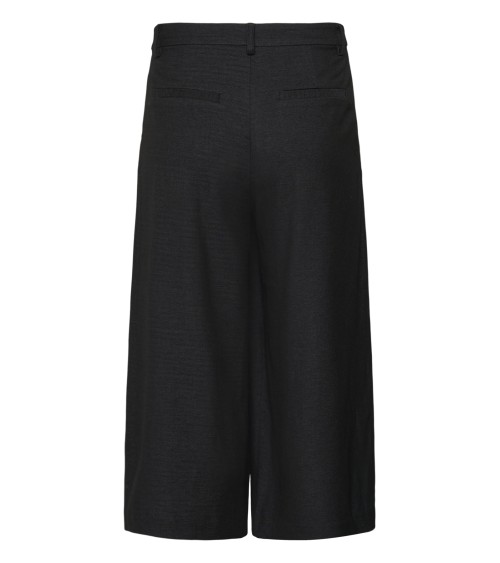 PANTALONES BERMUDA CON PINZAS DE KAFFE