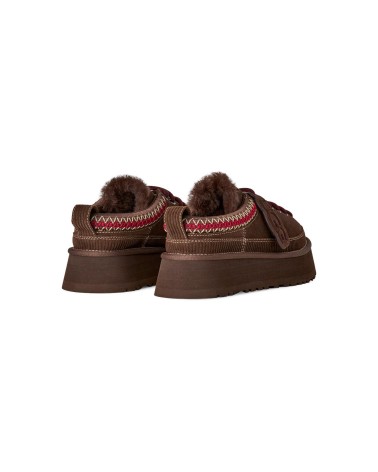 ZUECOS HERITAGE LACE-UP UGG