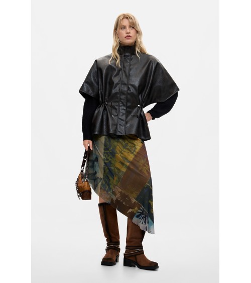 PONCHO EFECTO PIEL RICHMOND PASADAS DE DESIGUAL