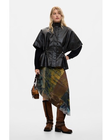 PONCHO EFECTO PIEL RICHMOND PASADAS DE DESIGUAL