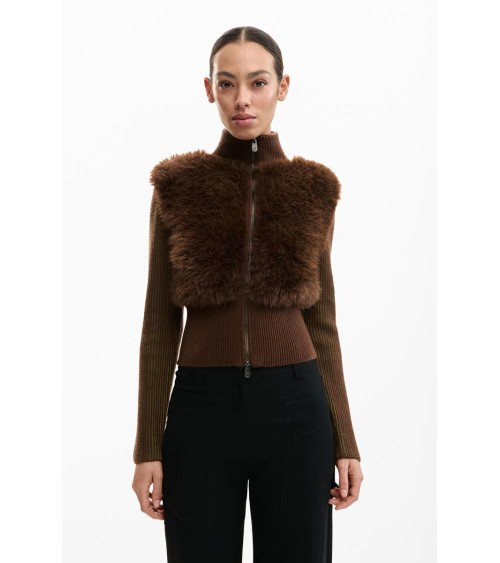 CHAQUETA DE PUNTO CON PELO SINTÉTICO DESIGUAL