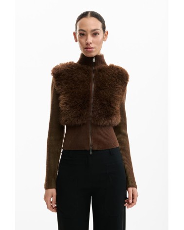CHAQUETA DE PUNTO CON PELO SINTÉTICO DESIGUAL
